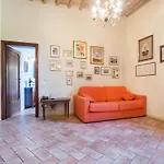 La Loggia Sul Nera Apartment *